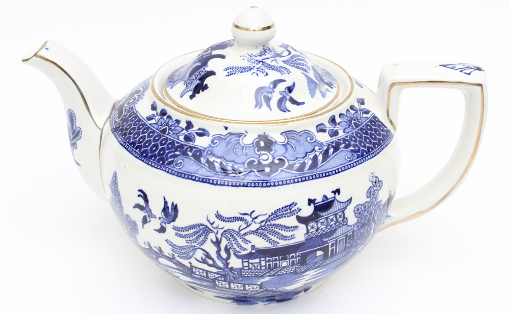 Burleigh "Blue Willow" China Tableware