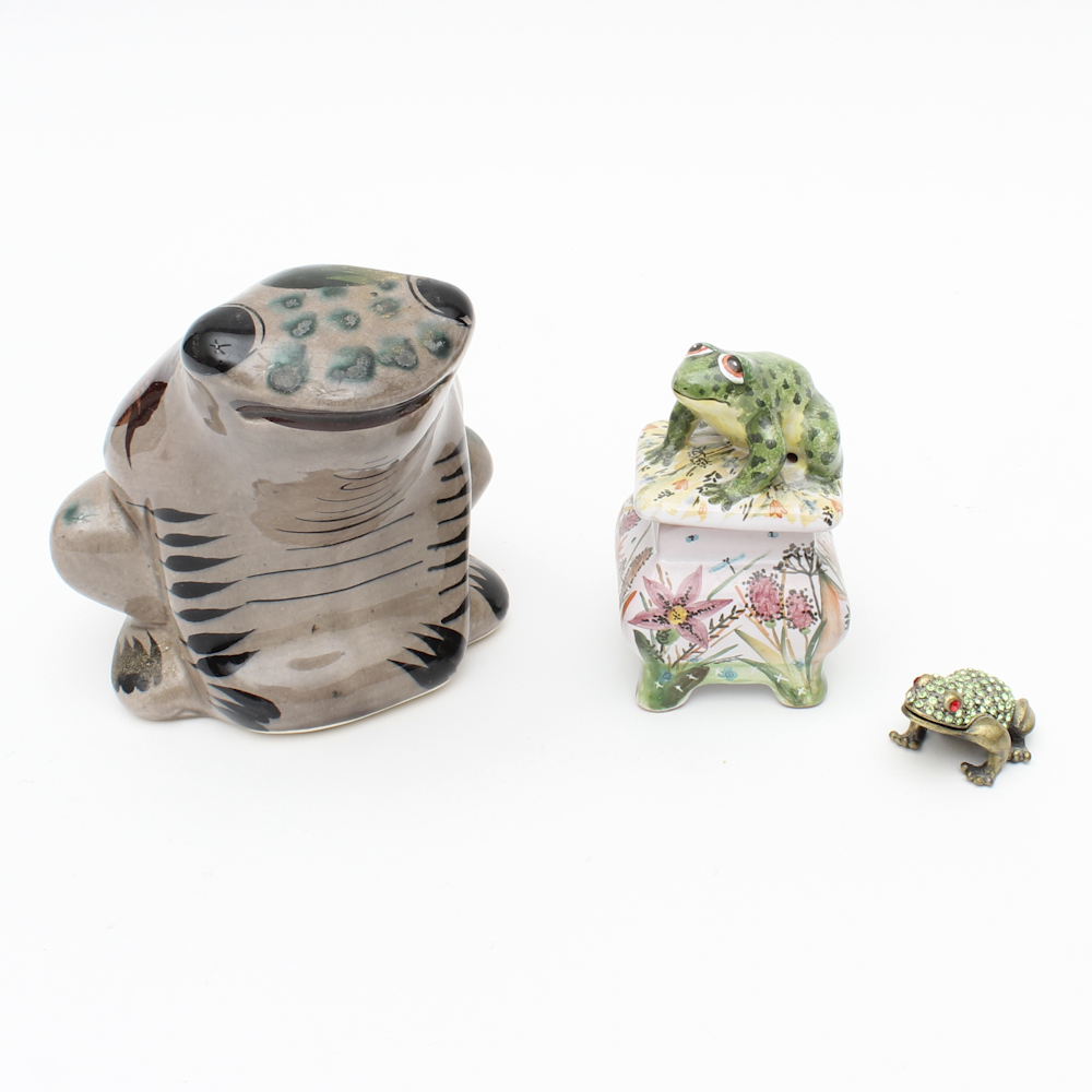 Frog Themed Figurines