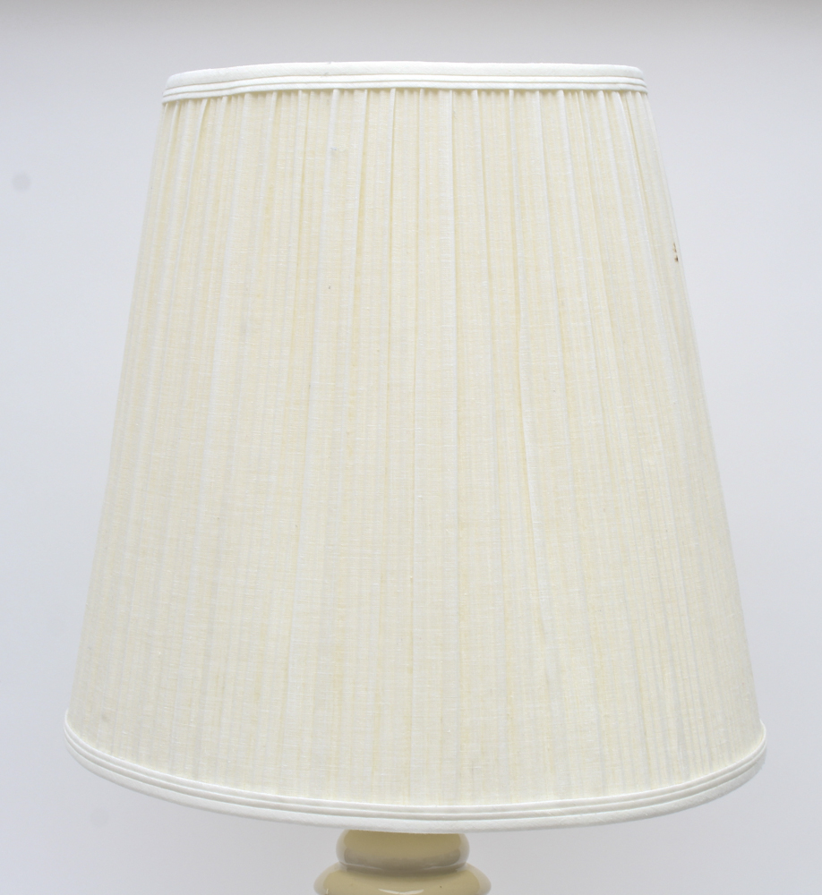 White Ceramic Table Lamp