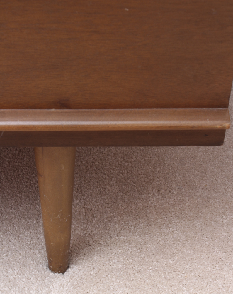 Mid-Century Chest of Drawers