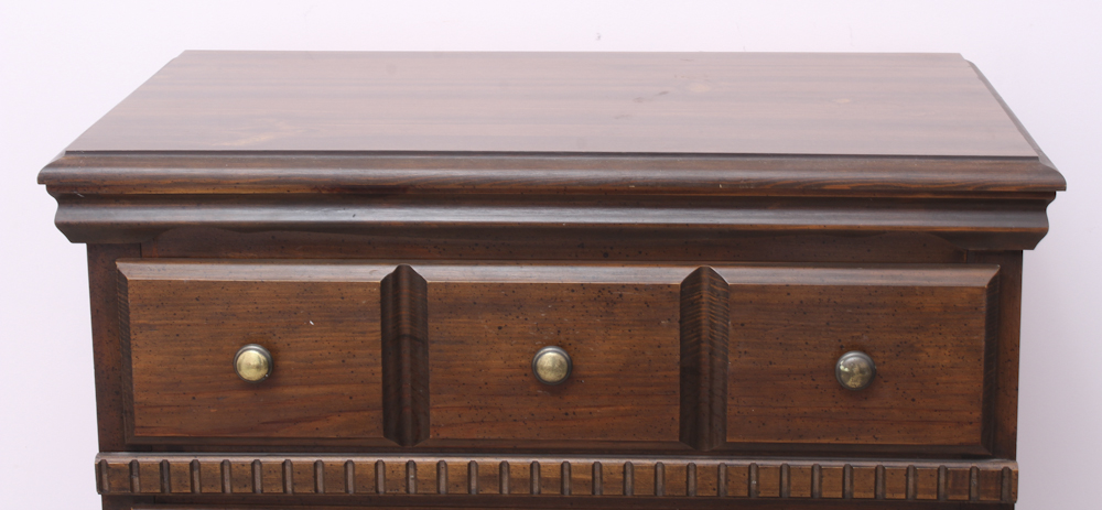 Homestead Mahogany Chest of Drawers