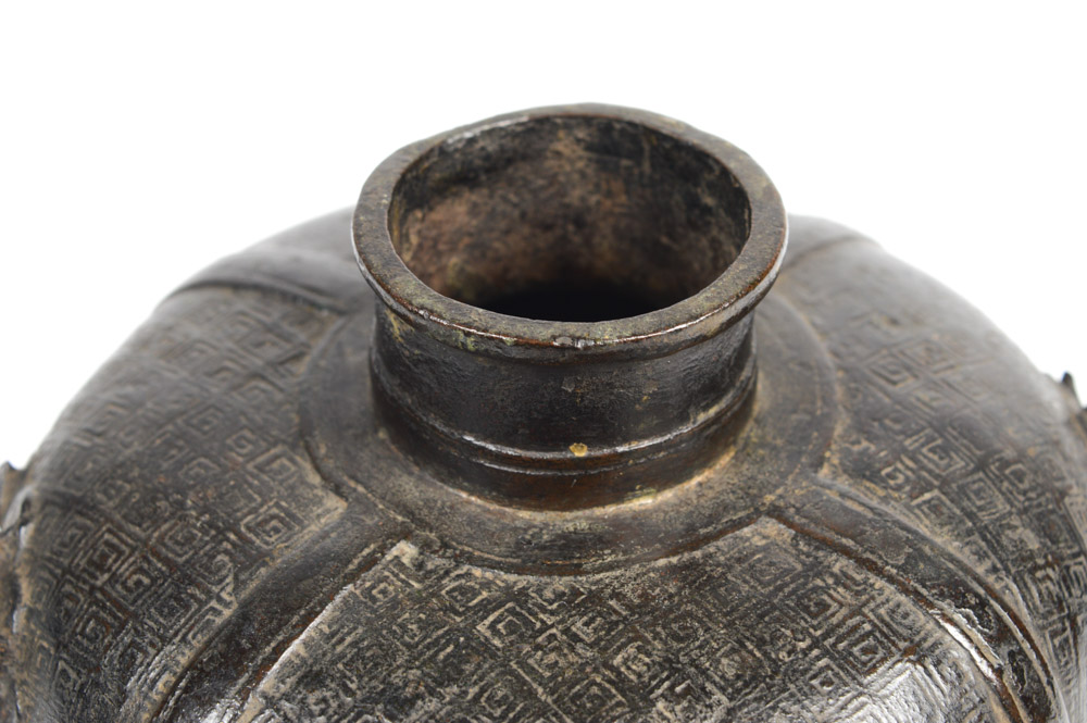 19th Century Chinese Bronze Vase