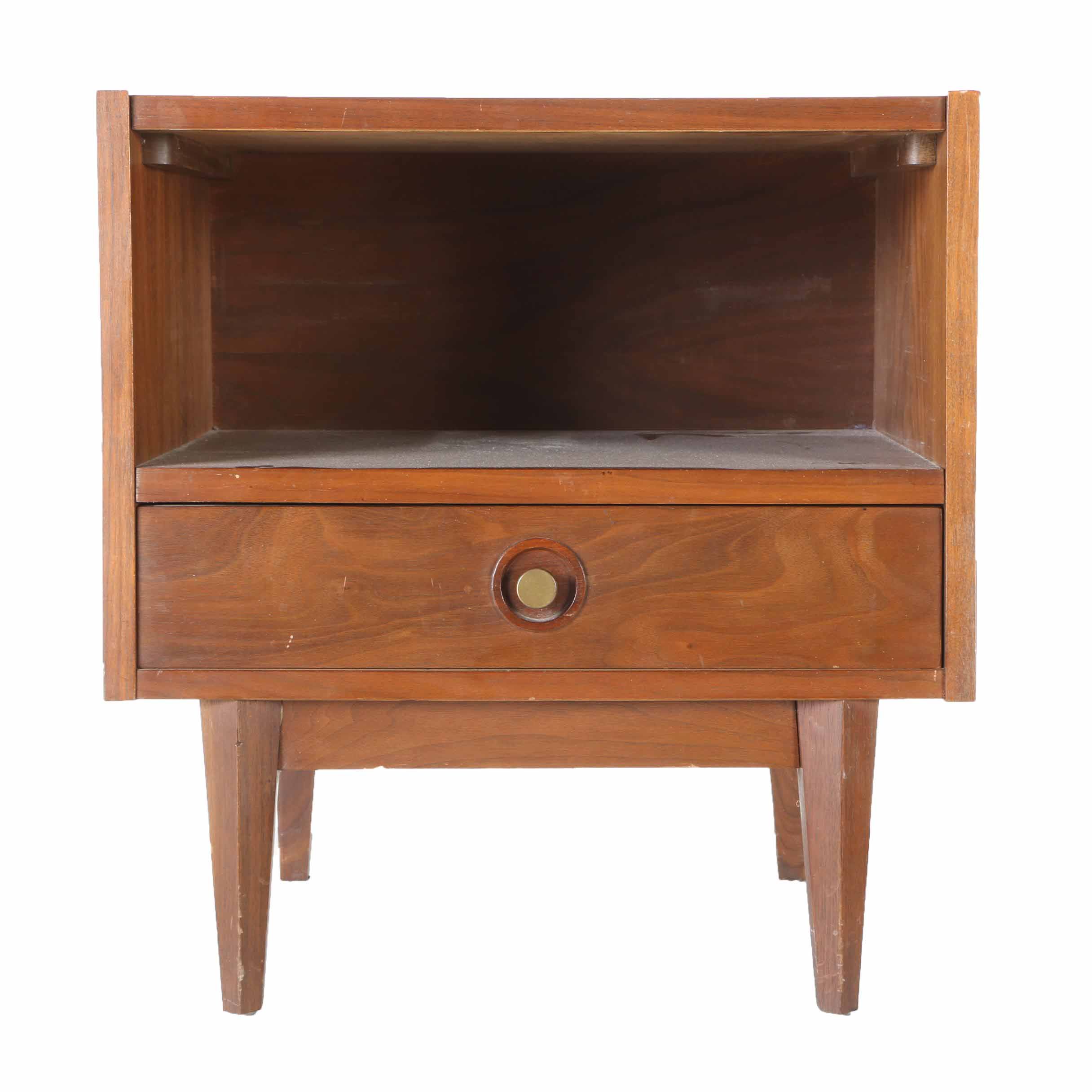 Mid Century Modern Side Table by American of Martinsville