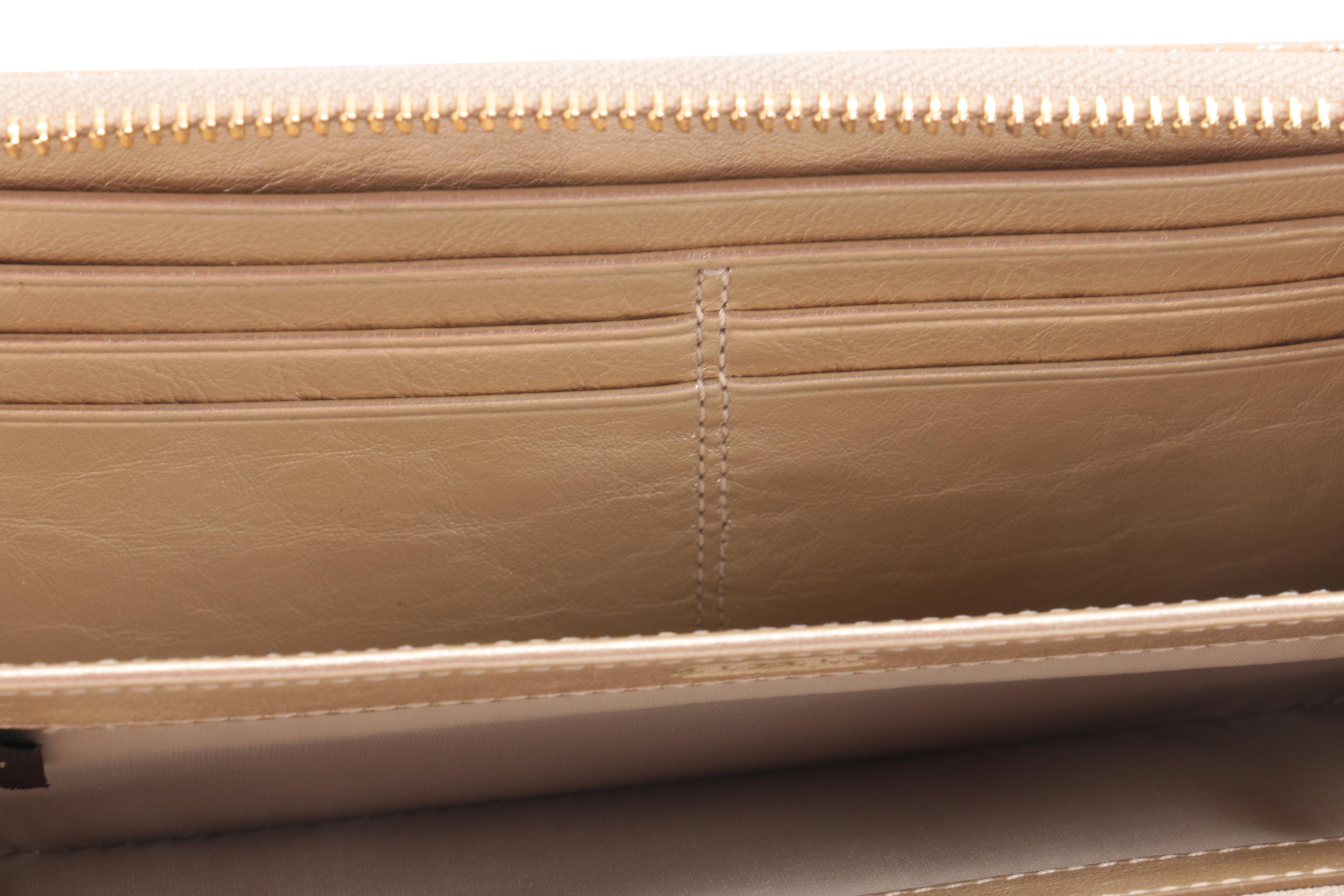 Coach Madison Woman's Wallet