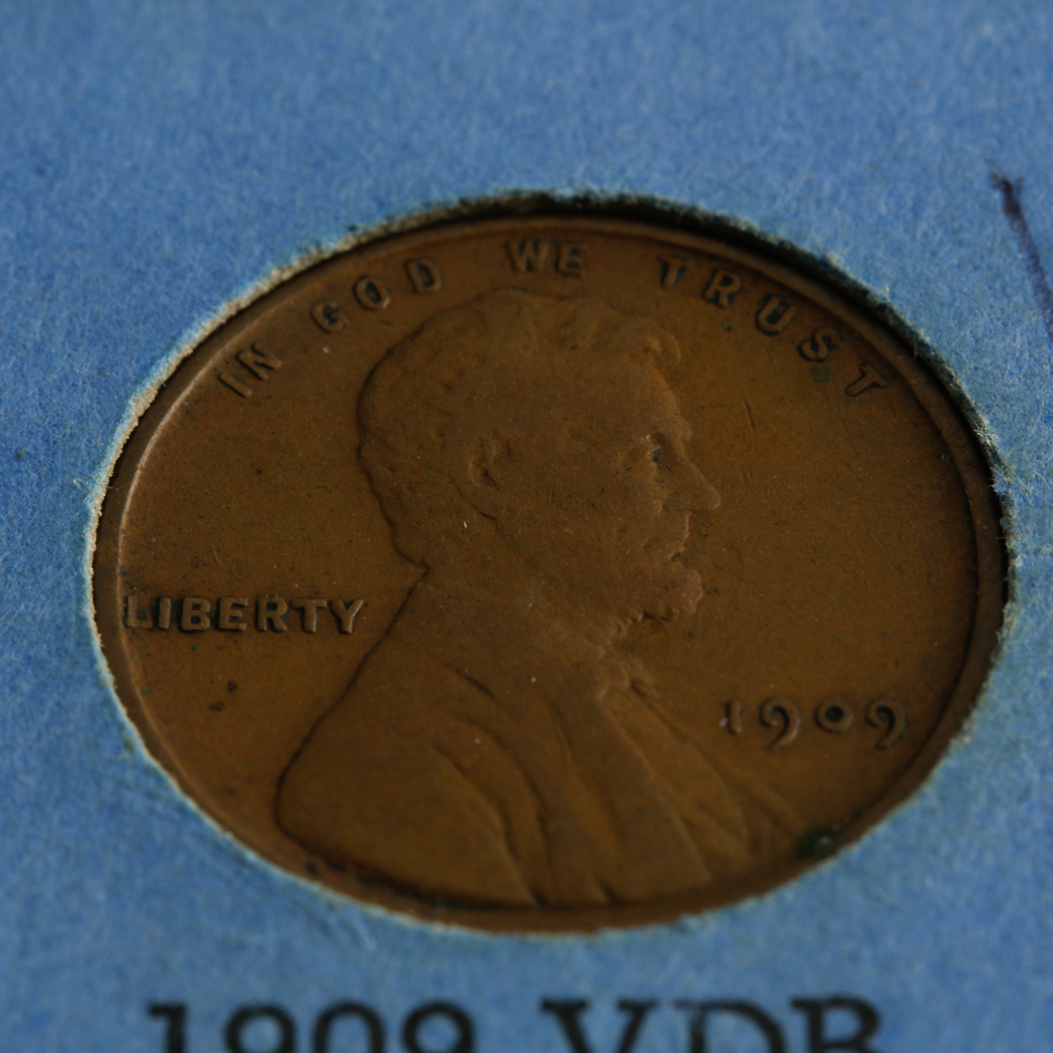 Group of 130 Lincoln Head Cents in Two Whitman Coin Folders Ranging in Age from 1909 to 1968