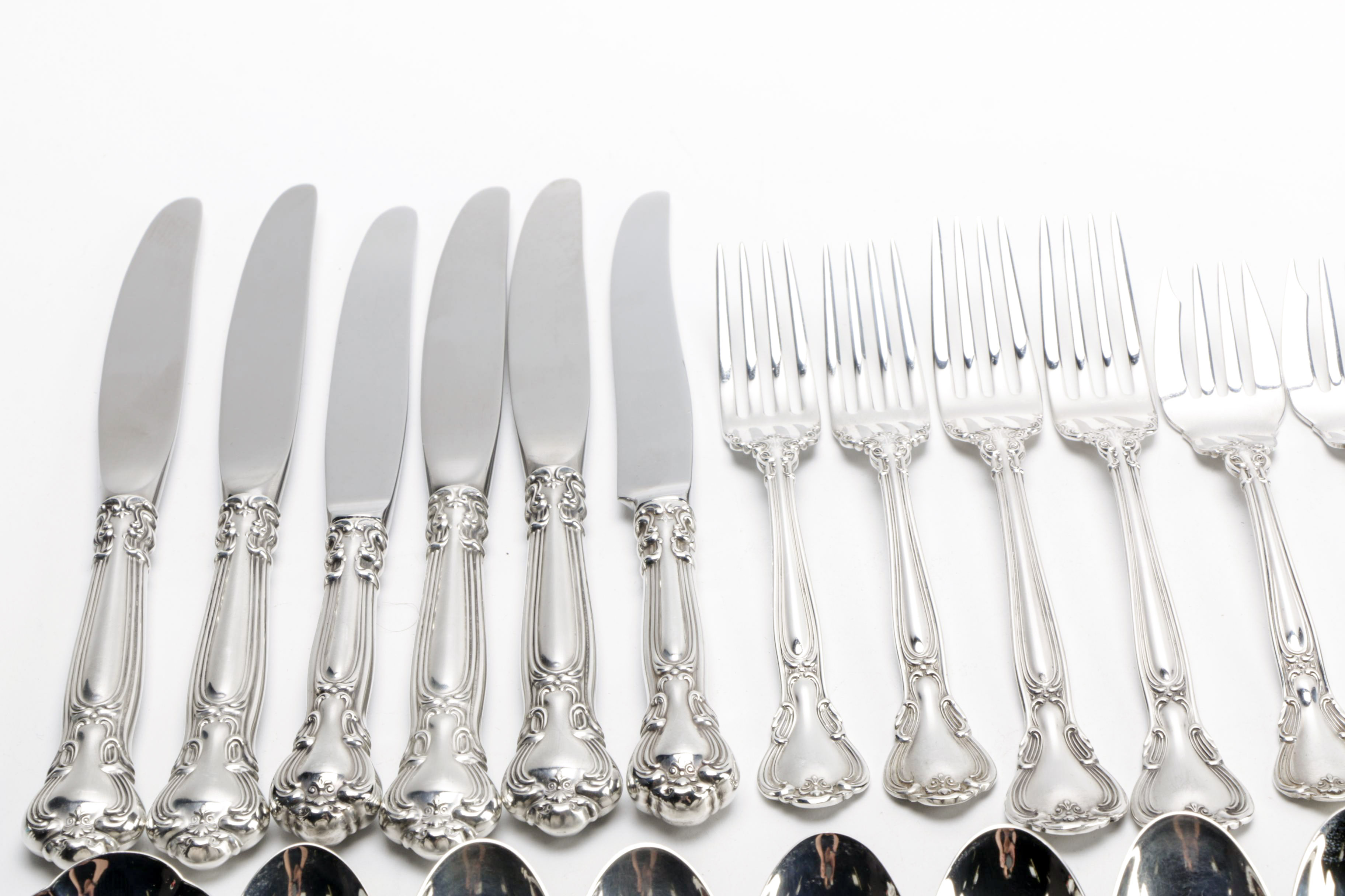 Gorham Manufacturing Co. "Chantilly" Sterling Silver Flatware Set