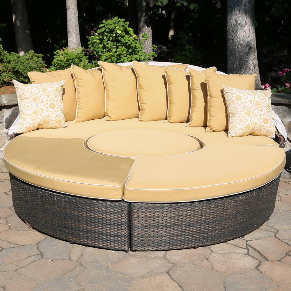 Frontgate Round Outdoor Lounger
