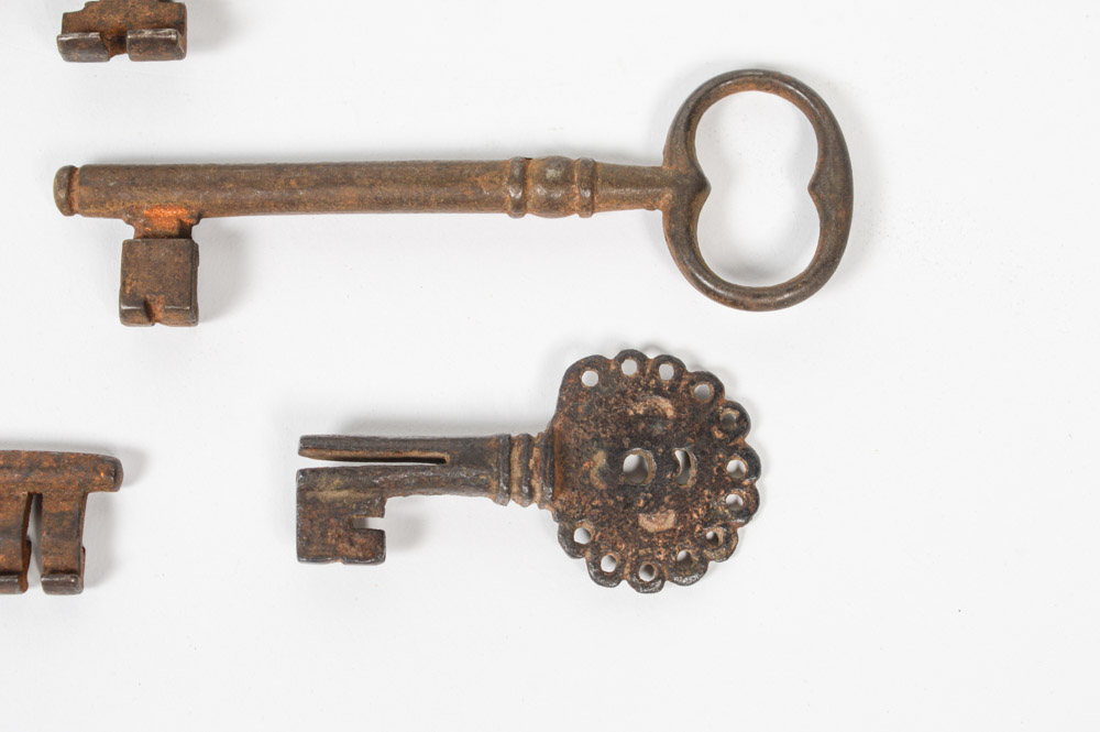 Five Antique Metal Skeleton Keys
