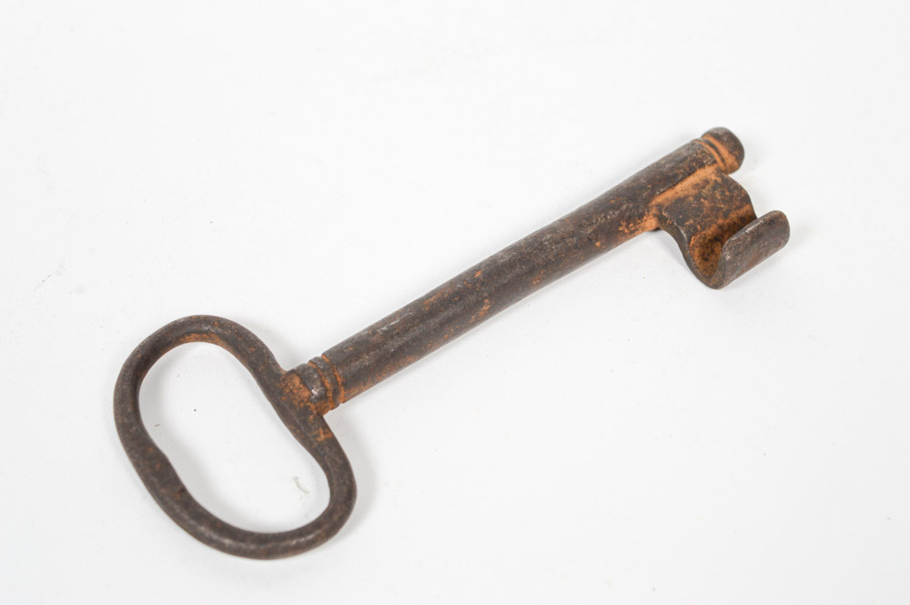 Five Antique Metal Skeleton Keys