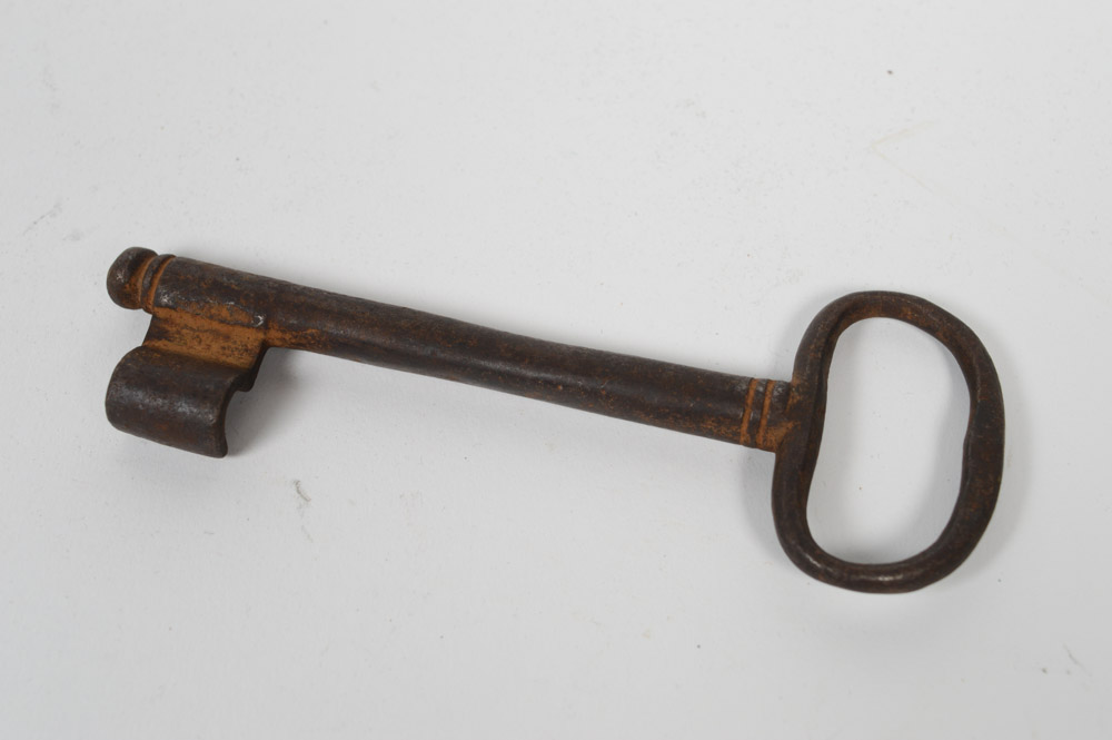 Five Antique Metal Skeleton Keys