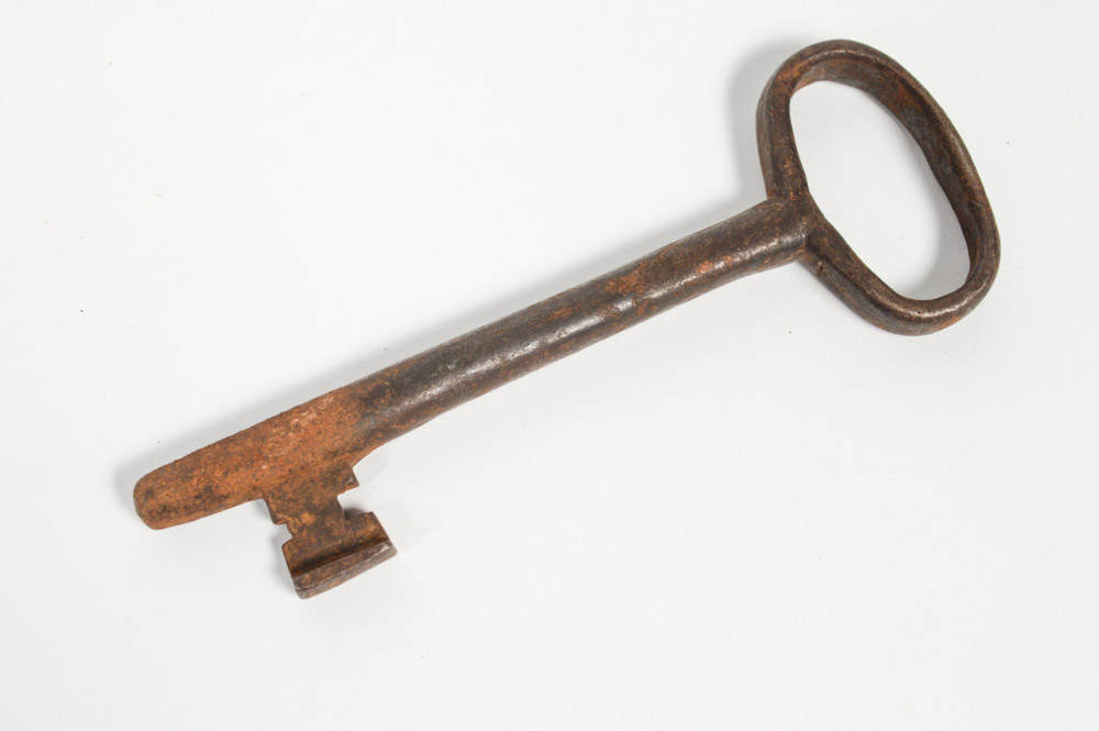 Six Antique Metal Skeleton Keys