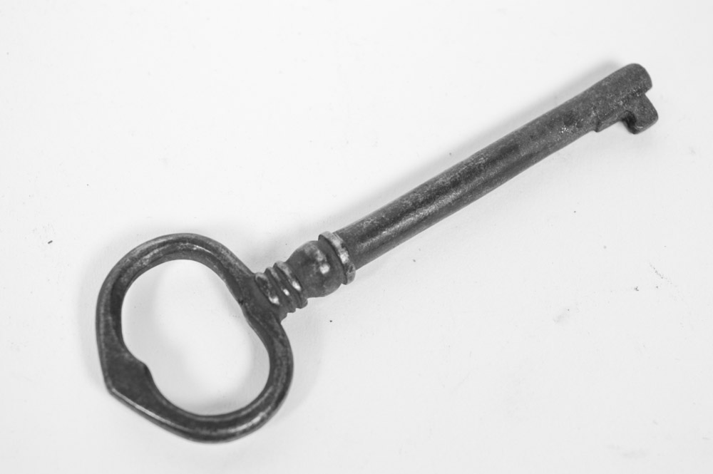 Six Antique Metal Skeleton Keys