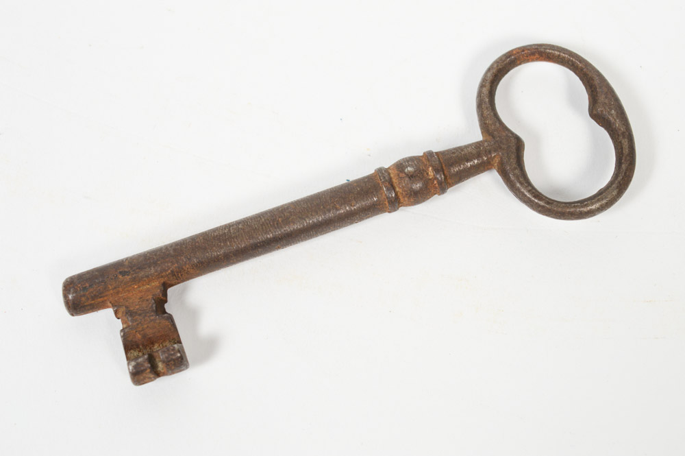 Six Antique Metal Skeleton Keys