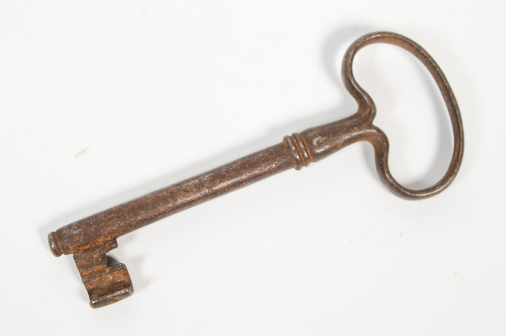 Six Antique Metal Skeleton Keys