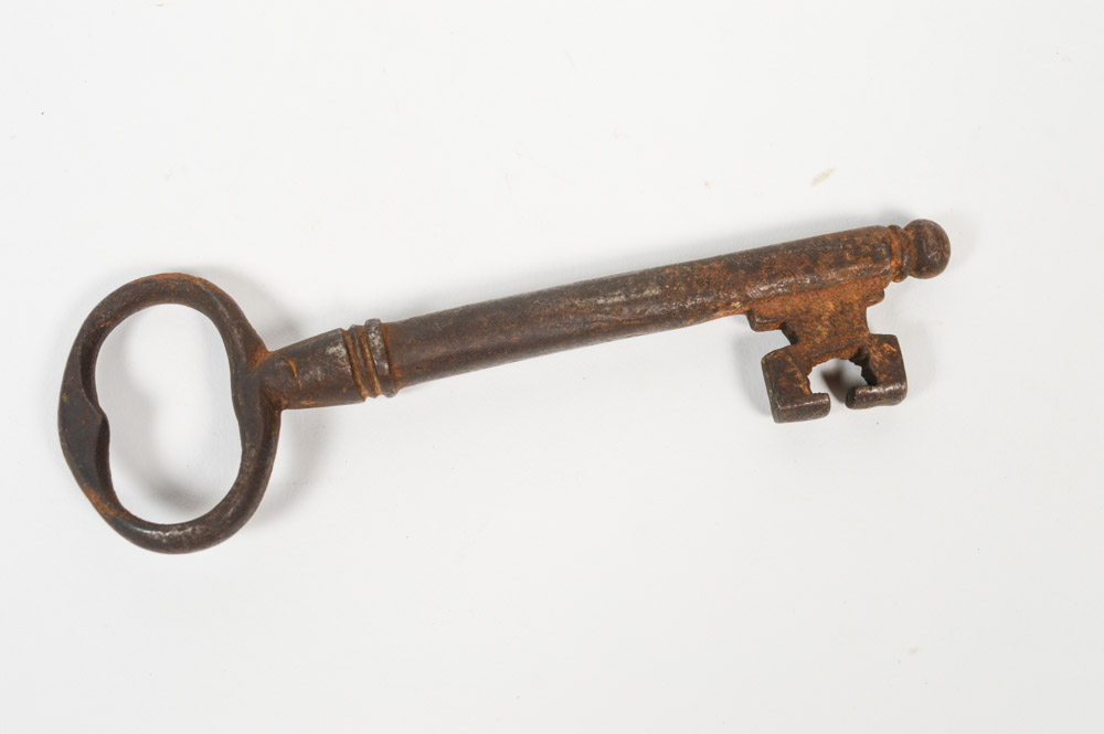 Six Antique Metal Skeleton Keys