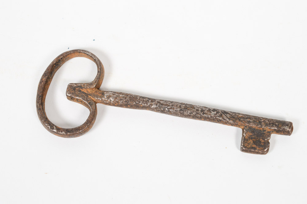 Six Antique Metal Skeleton Keys