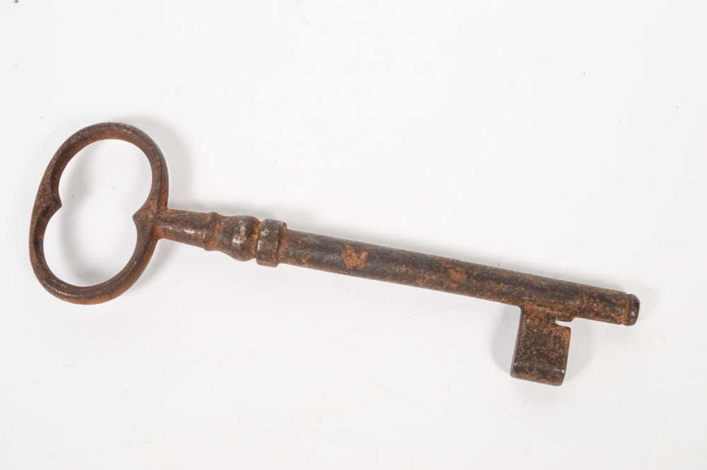 Six Antique Metal Skeleton Keys
