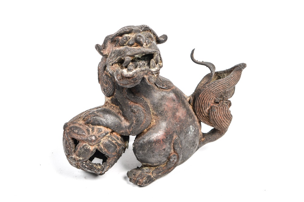 Antique Chinese Spelter Metal Lion Figure