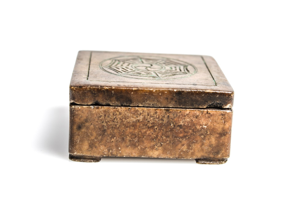 Antique Chinese Carved Agate Box