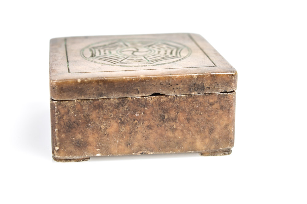 Antique Chinese Carved Agate Box