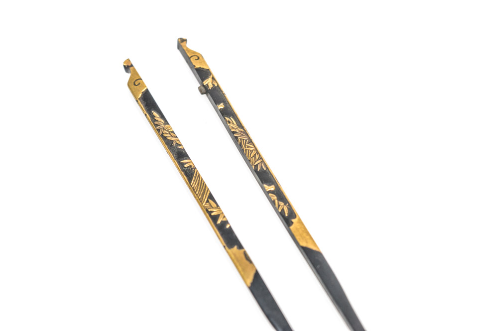 Antique Japanese Metal Wari-Kogai Sword Accessory