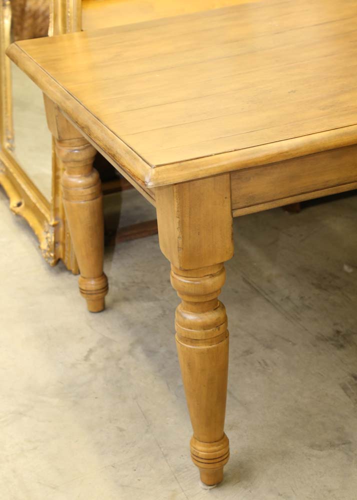 Williams Sonoma Farmhouse Style Dining Table