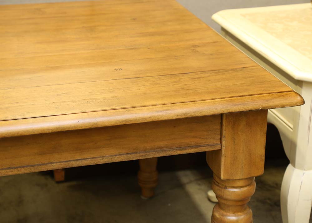 Williams Sonoma Farmhouse Style Dining Table