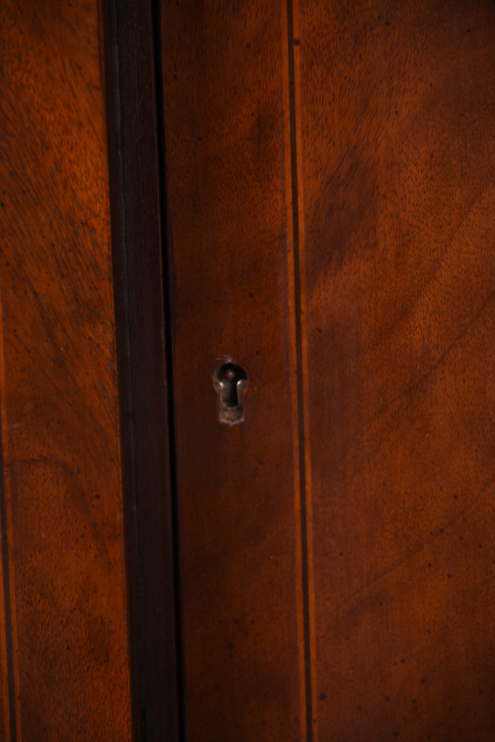 20th Century Baker Mahogany Breakfront China Cabinet