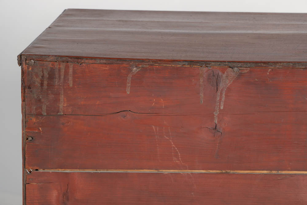 18th Century English George III Chest of Drawers in Mahogany