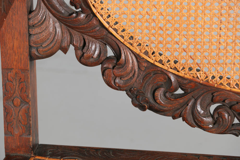 Early 20th Century Oak Caned Seteé