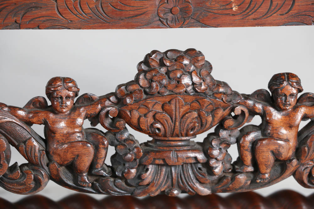 Early 20th Century Oak Caned Seteé