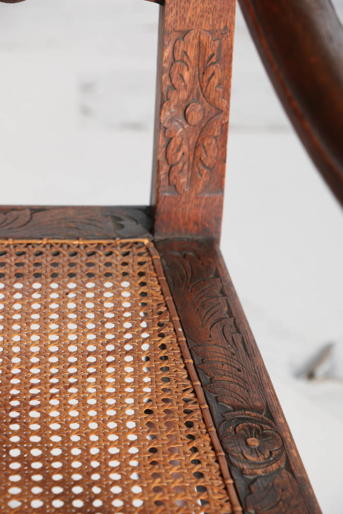 Early 20th Century Oak Caned Seteé