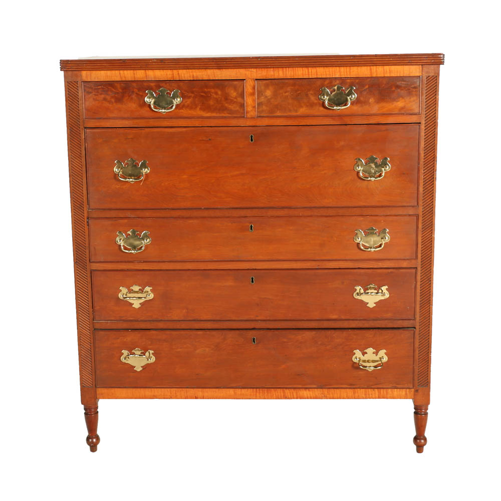Early 19th Century Kentucky Sheraton Chest of Drawers