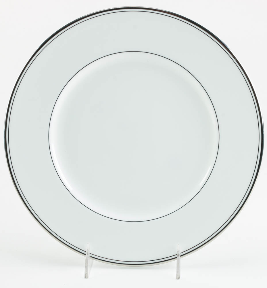 Eight Waterford Bone China Place Settings in "Kilbarry" Pattern