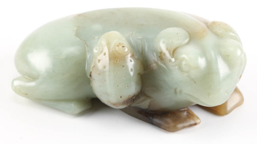 Chinese Bowenite Carved Fortune Frog with Baby Frog