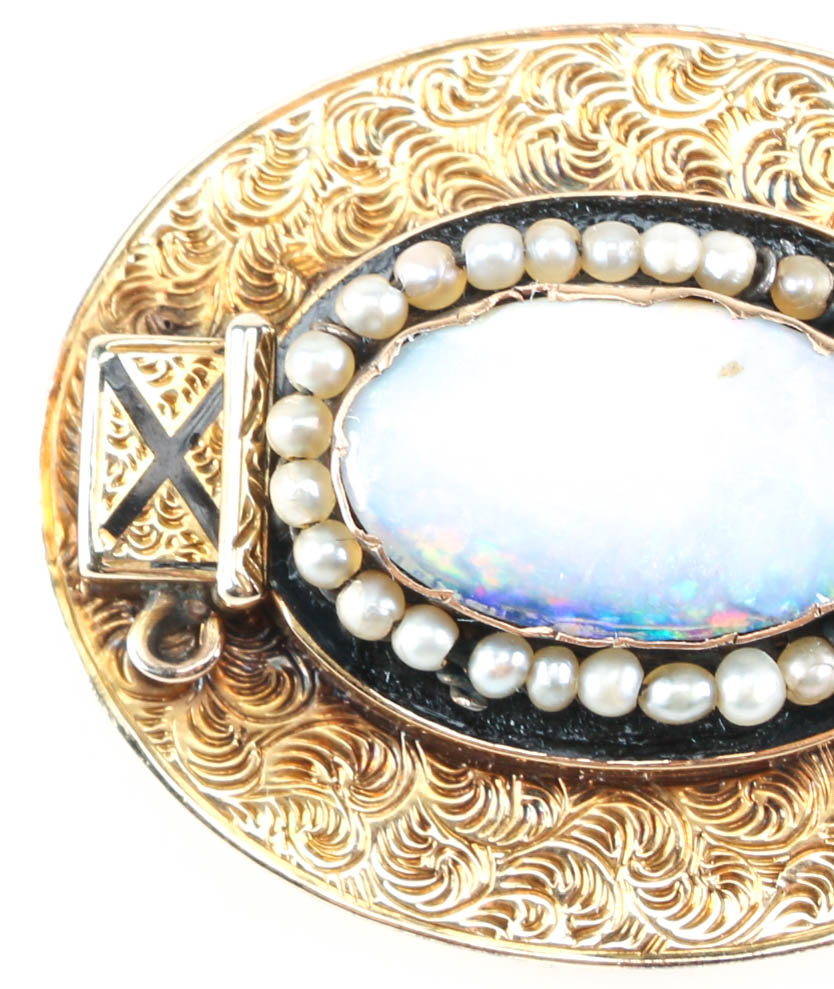 14K Yellow Gold Victorian Opal Brooch