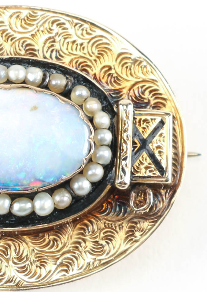 14K Yellow Gold Victorian Opal Brooch
