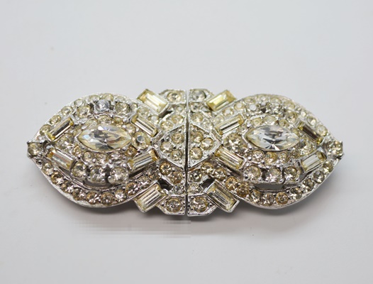 Vintage Rhinestone Duette Brooch