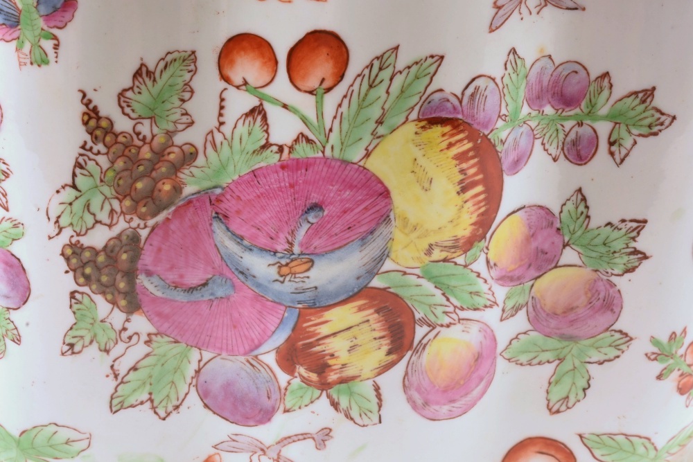 Hand Painted Chinese Cache Pot With Gold Scalloped Rim