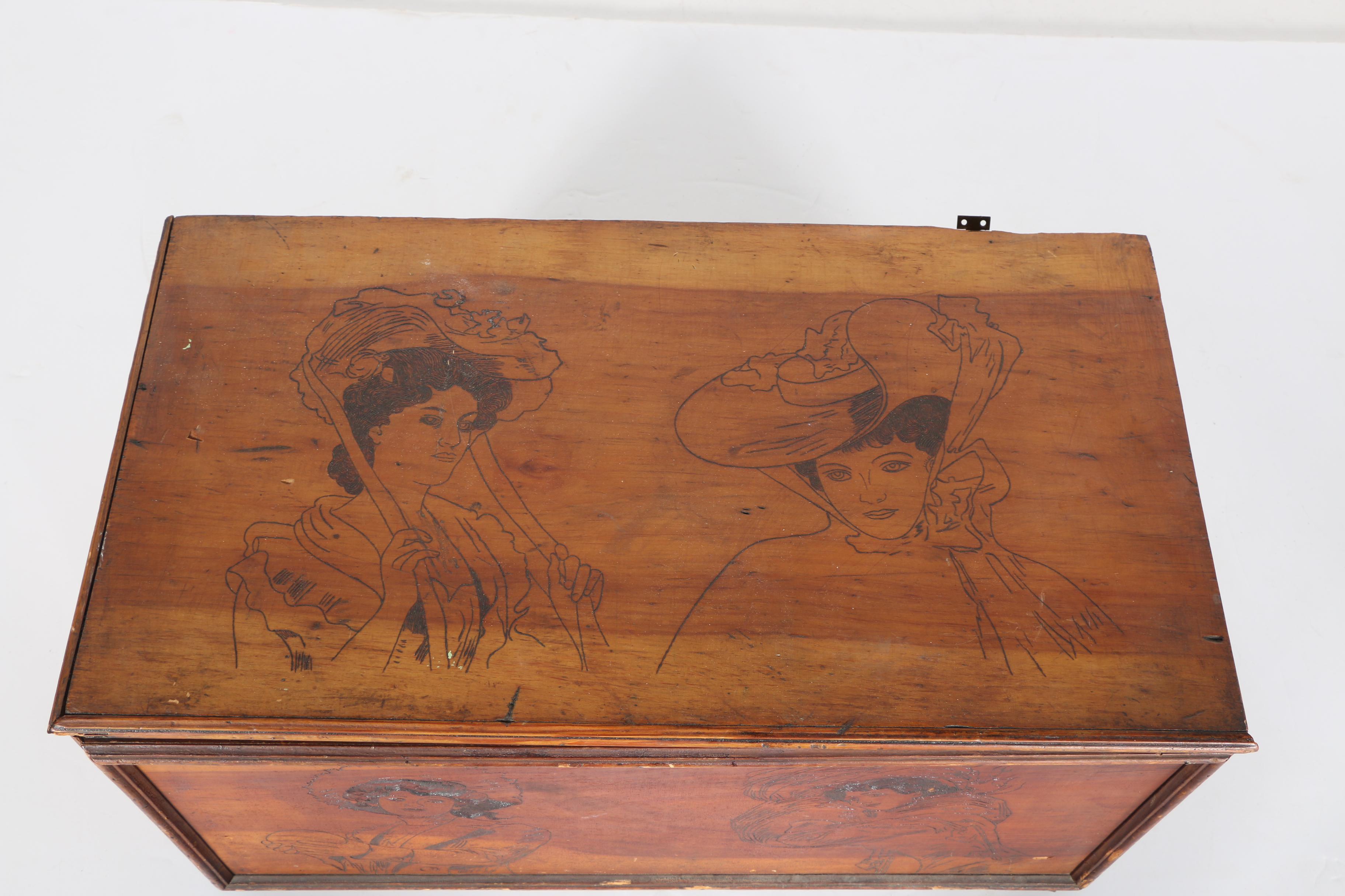 Vintage Storage Chest