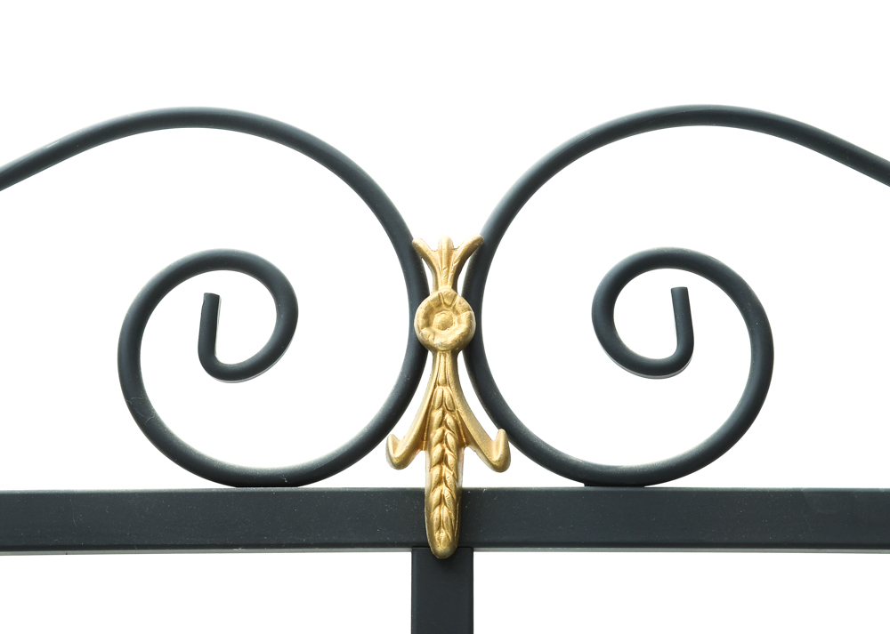 Bakers Rack with Glass Shelves