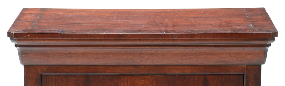 Henredon Chest of Drawers