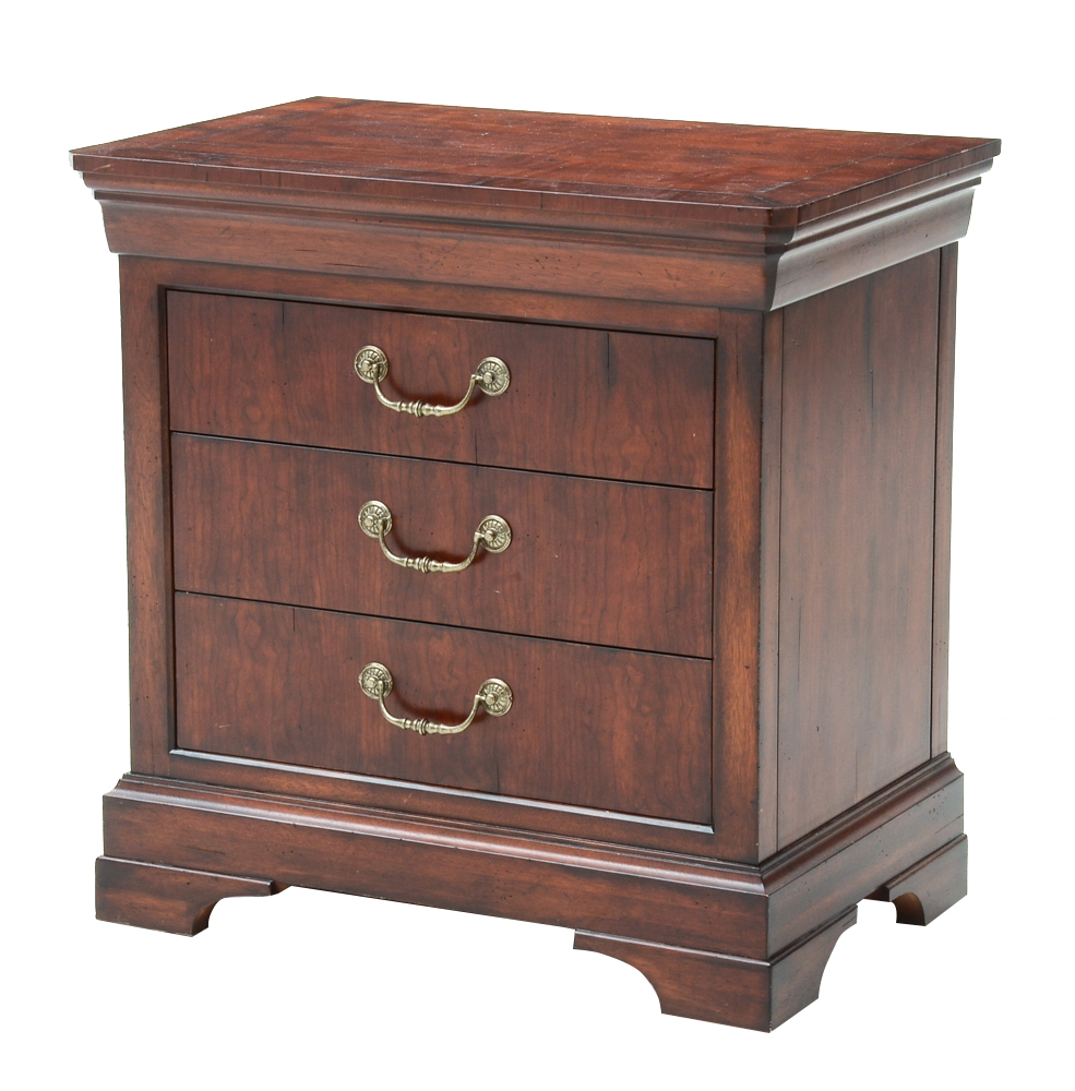 Henredon Chest of Drawers