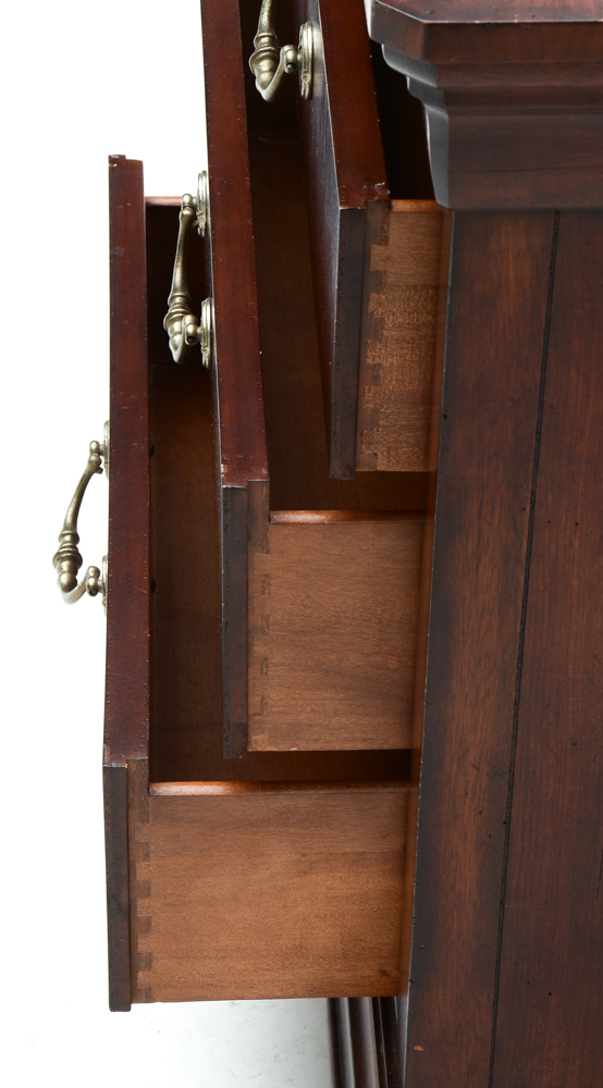 Henredon Chest of Drawers