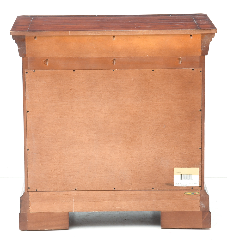 Henredon Chest of Drawers