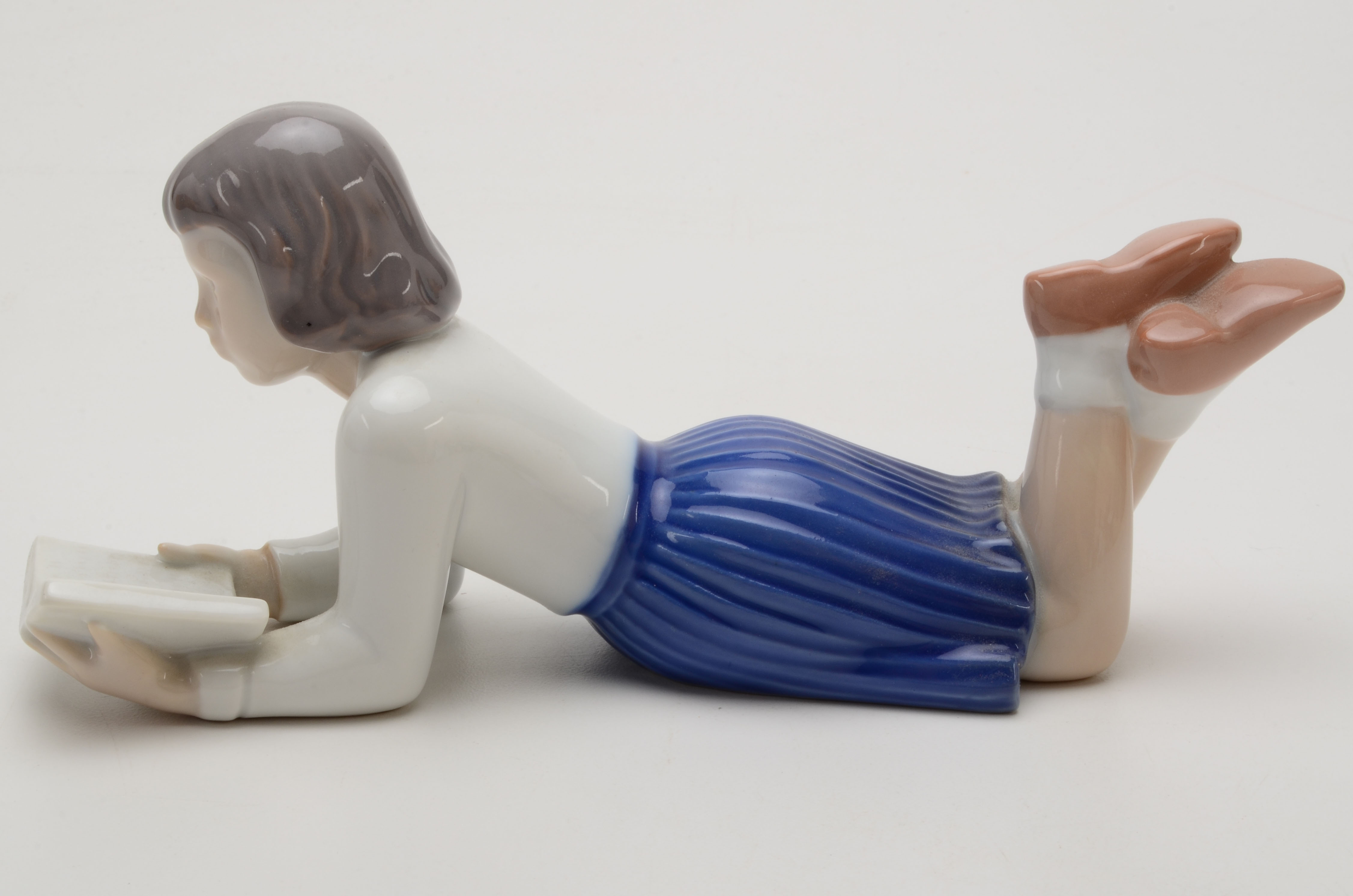 Bing and Grondahl Porcelain Figurines of Children Reading Books