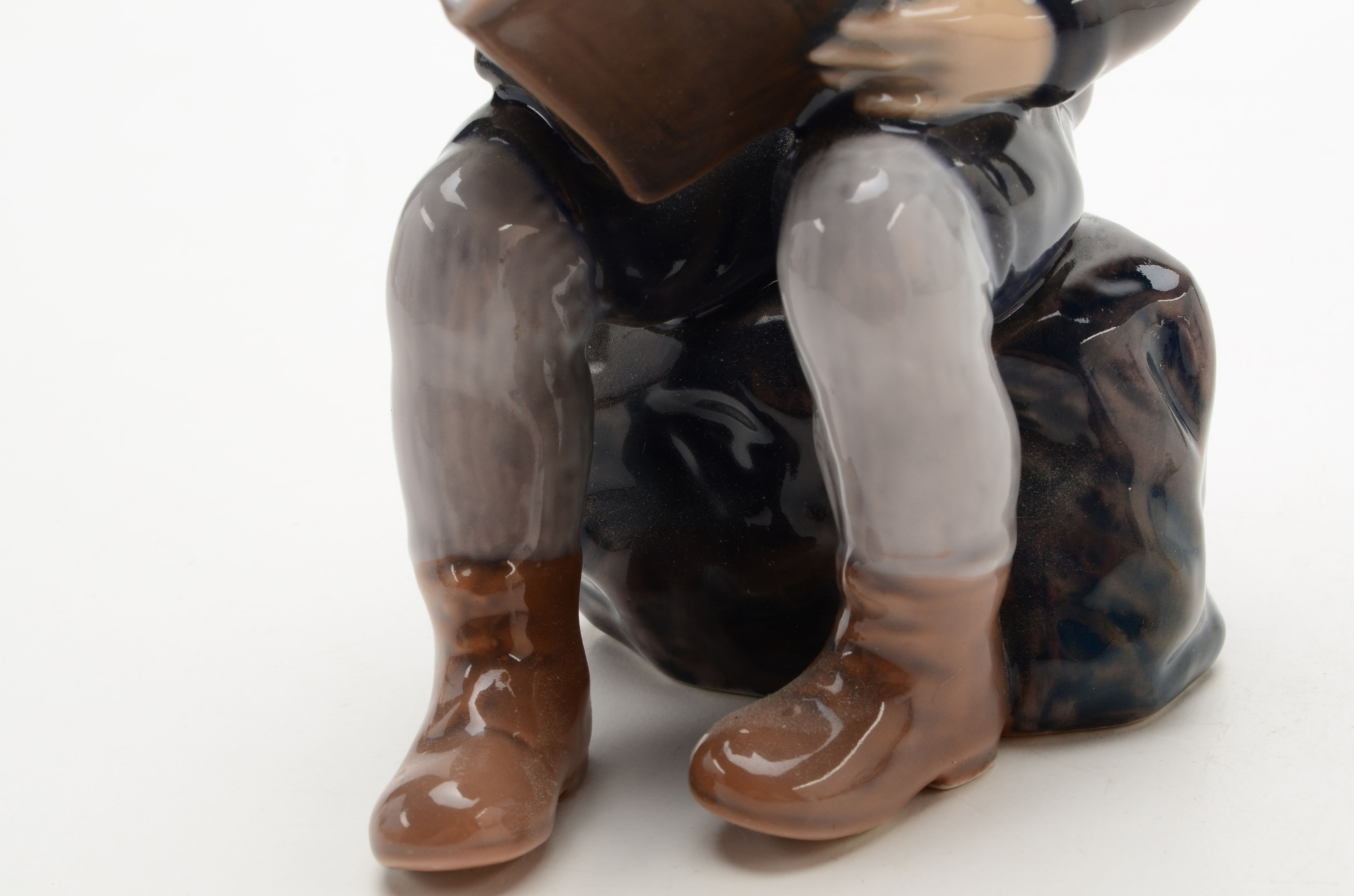 Signed Dahl Jensen Copenhagen Denmark Boy Reading Figurine