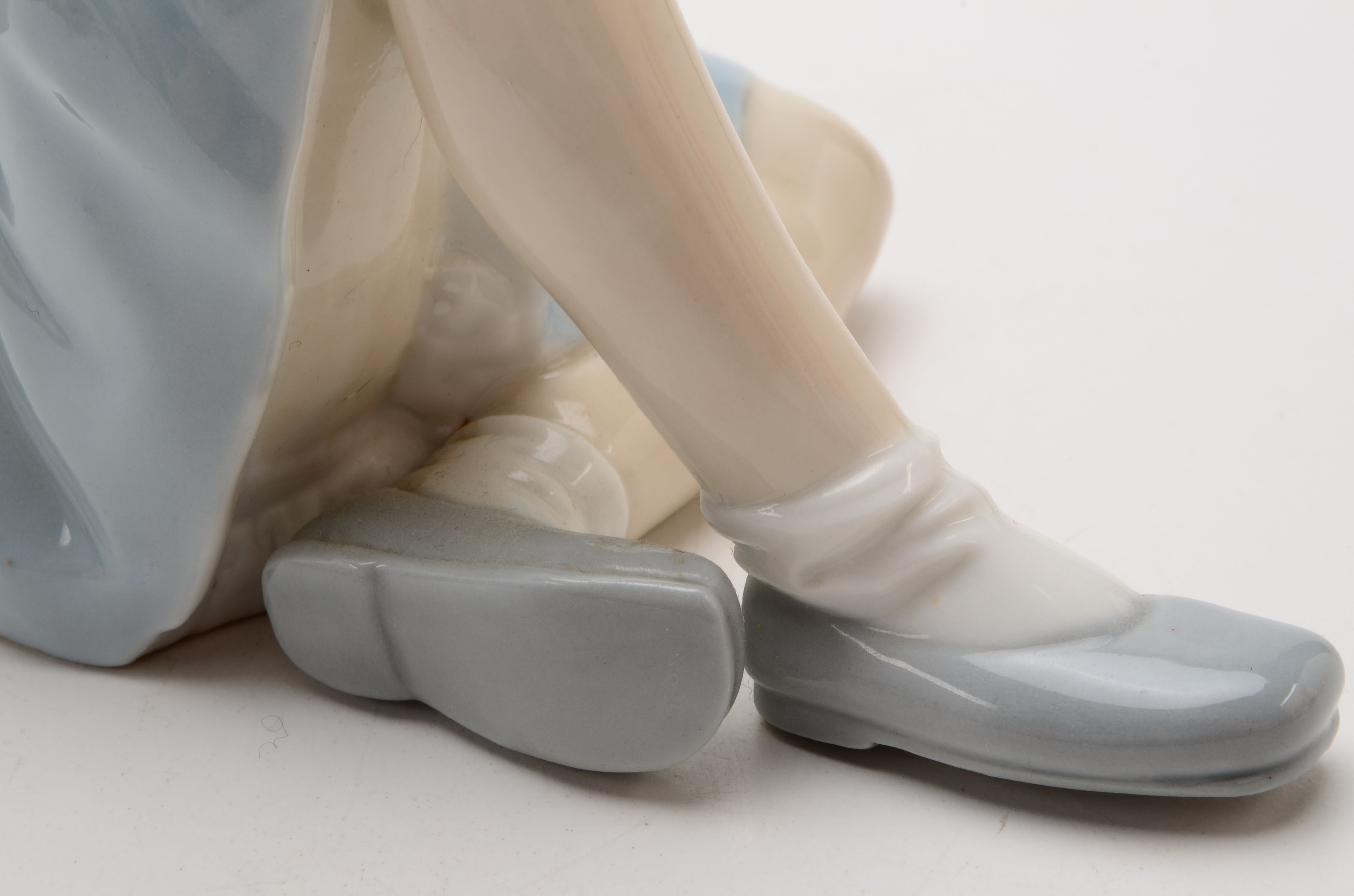 Lladro Girl with Flower Figurine