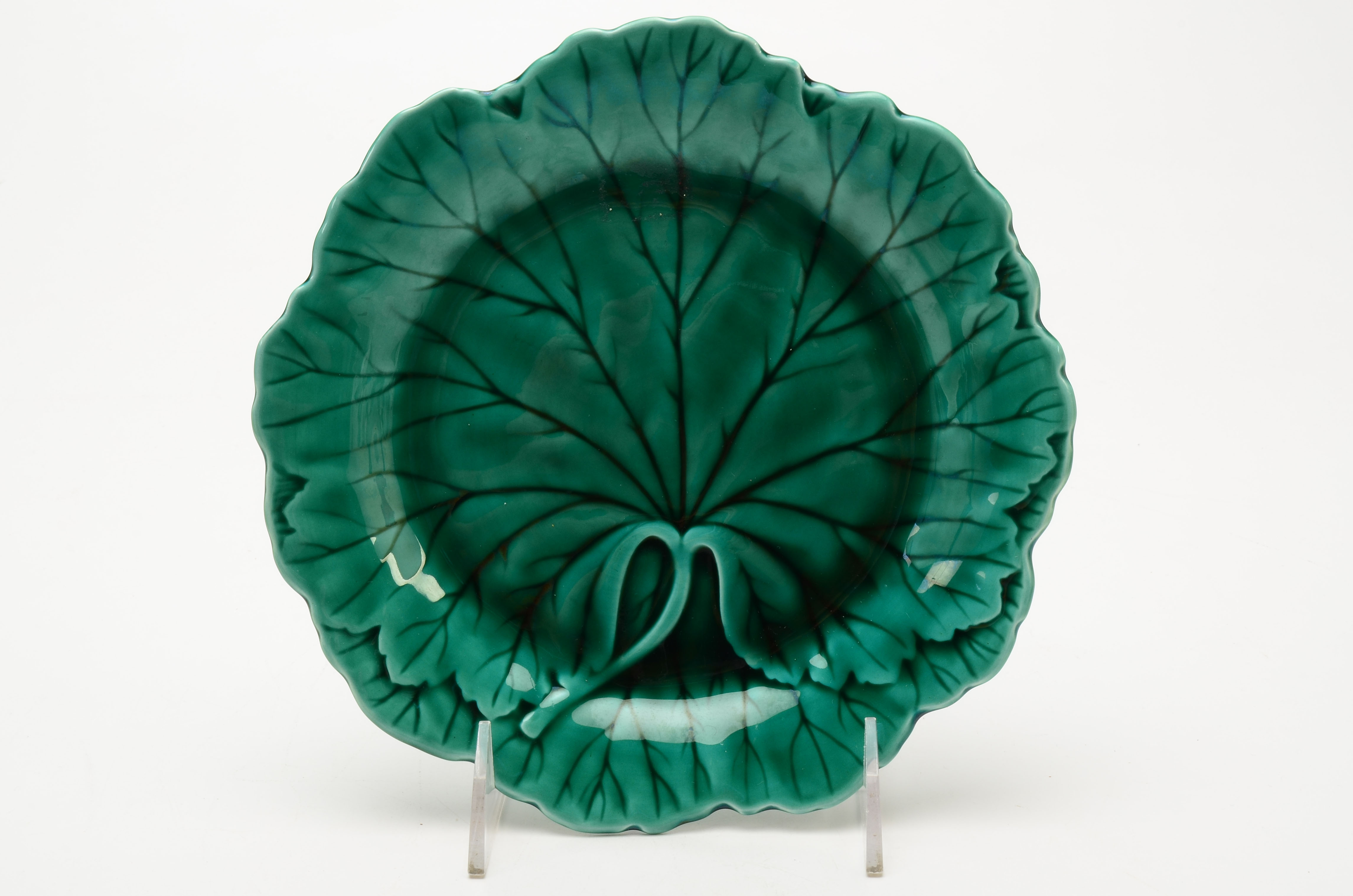 Wedgwood Barlaston Green Majolica Dish and Salad Plate