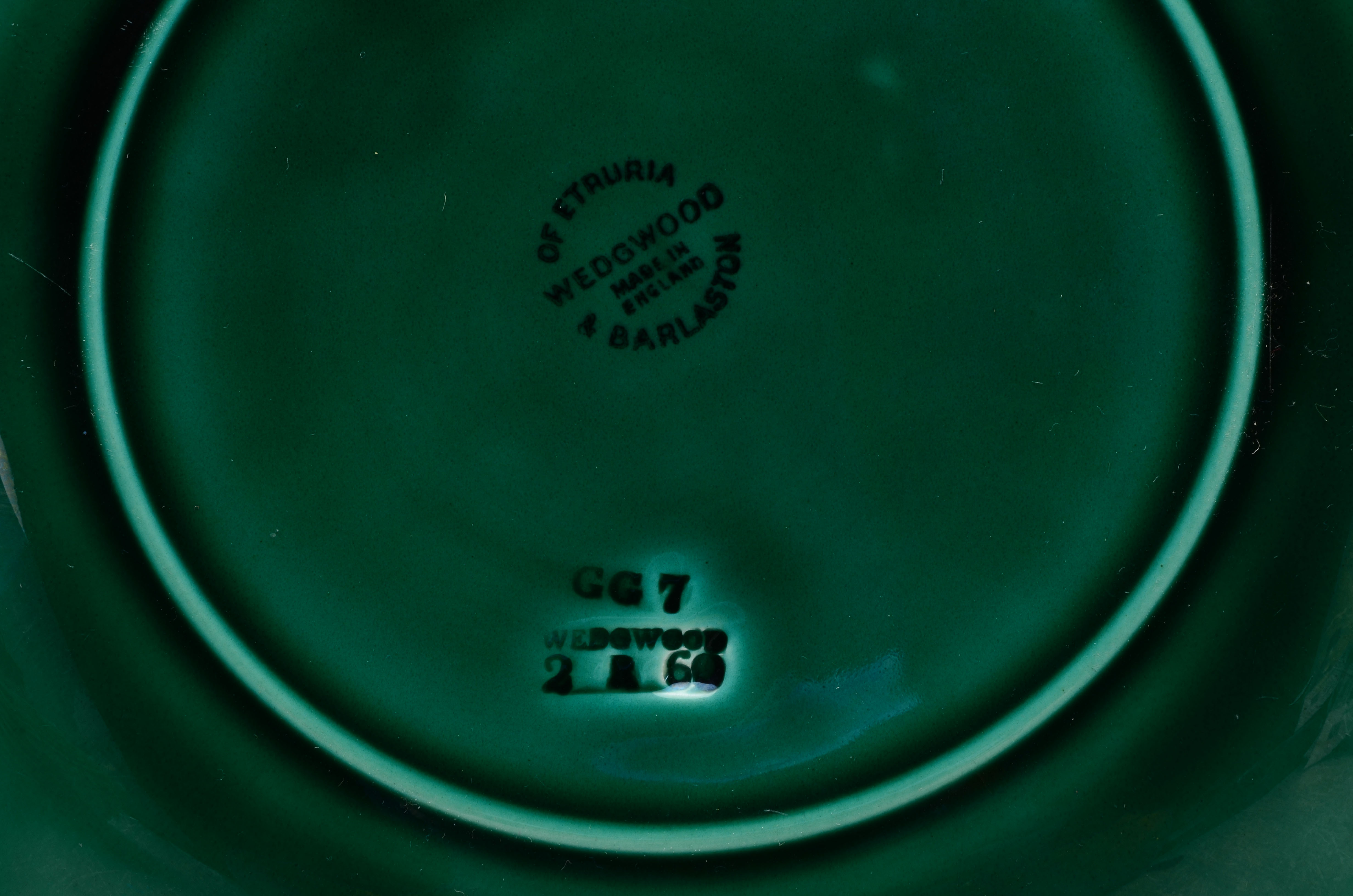 Wedgwood Barlaston Green Majolica Dish and Salad Plate